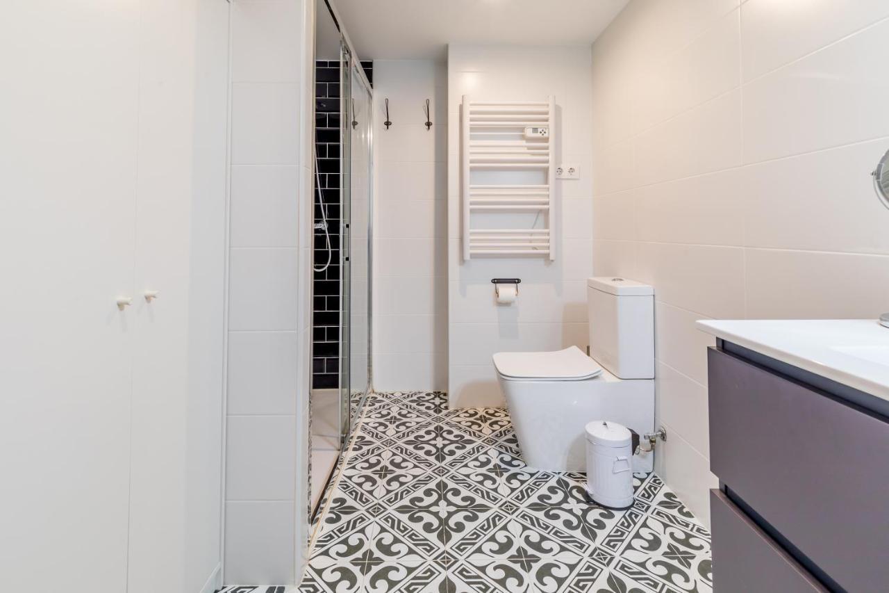 Apartamento Junto A Gran Via มาดริด ภายนอก รูปภาพ