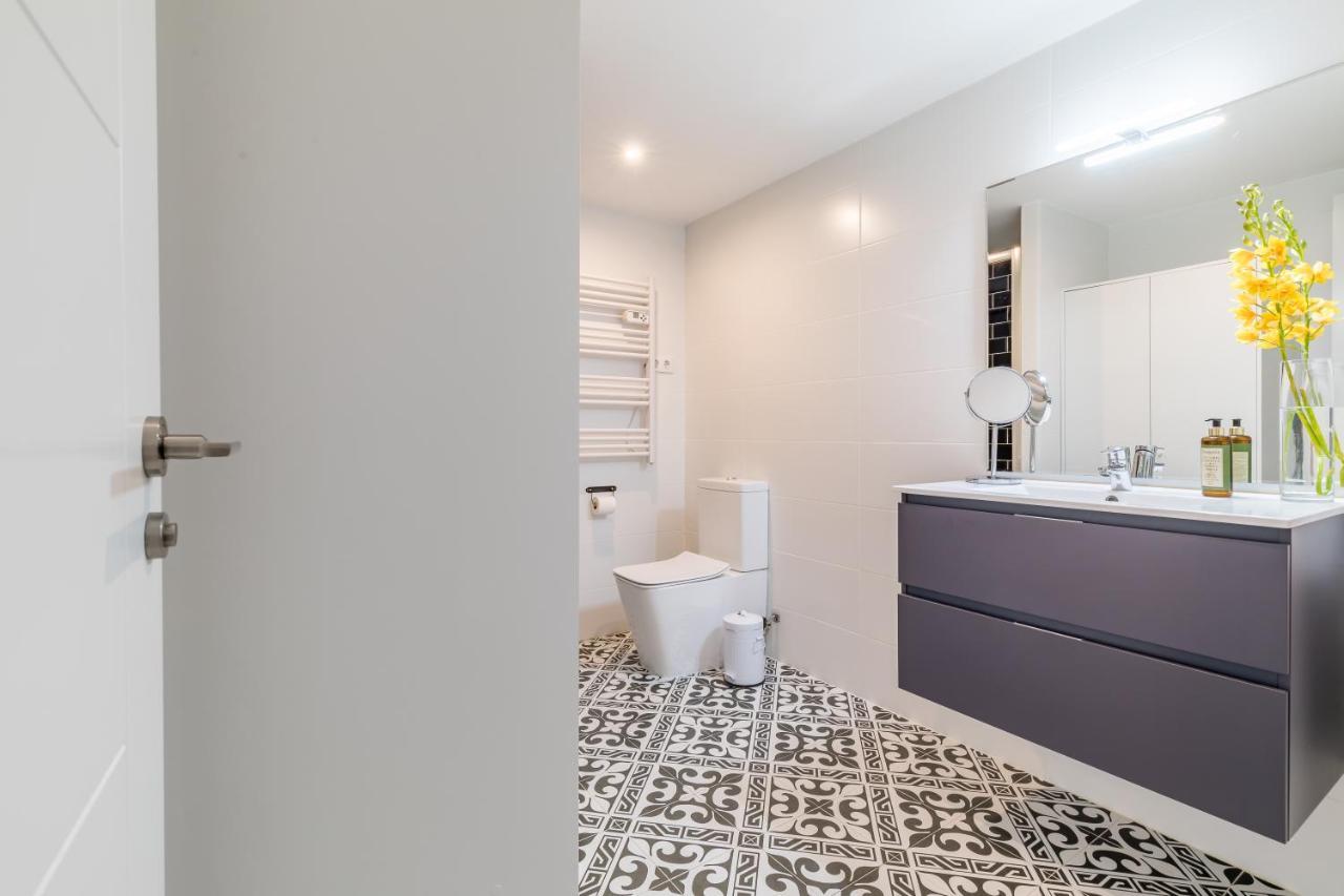 Apartamento Junto A Gran Via มาดริด ภายนอก รูปภาพ