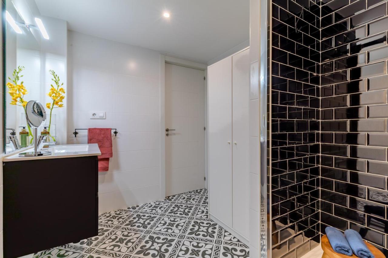 Apartamento Junto A Gran Via มาดริด ภายนอก รูปภาพ